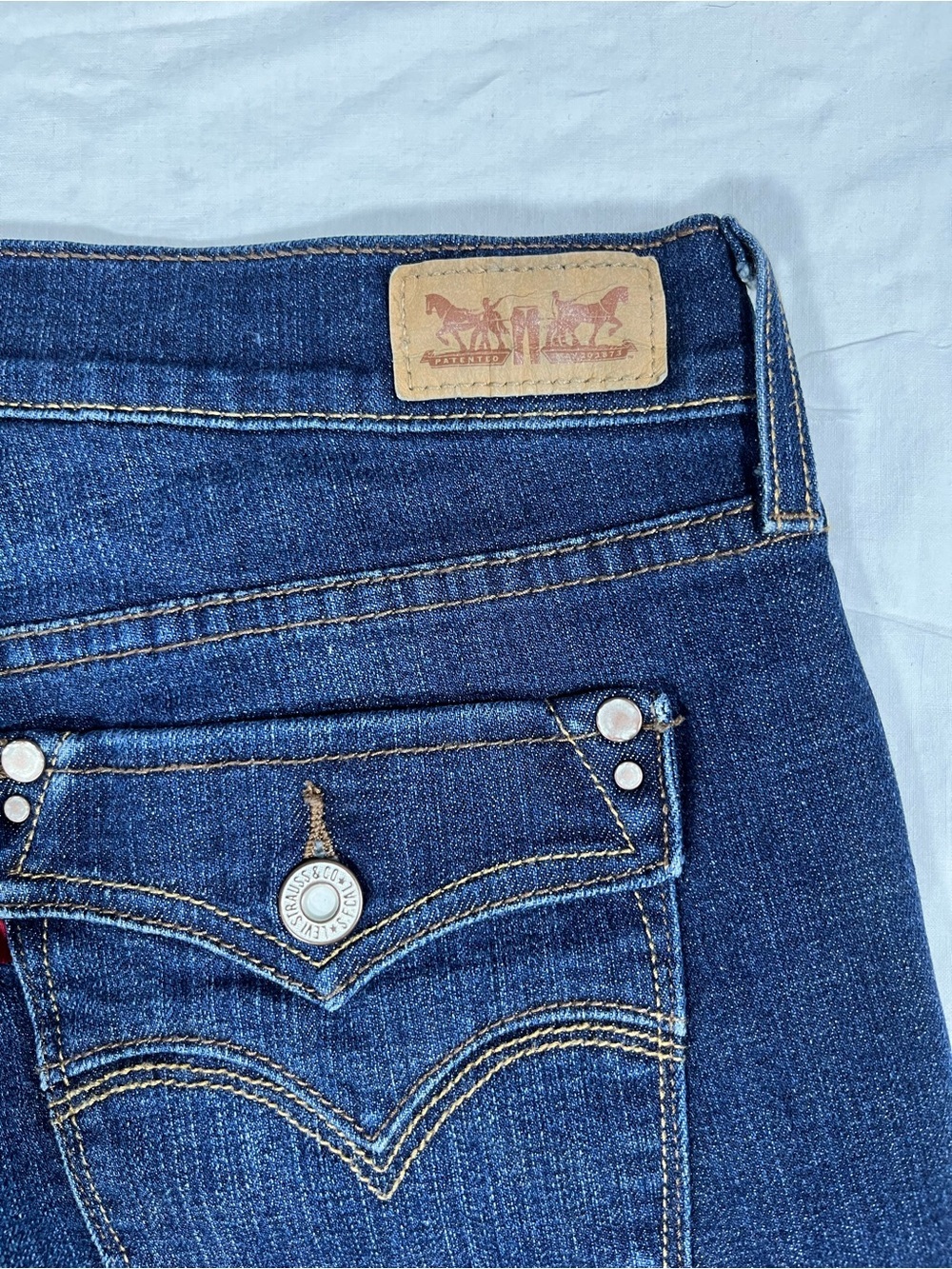 Levi 505 Straight Leg Women’s Size 12S Jeans (31X30) - Picture 13 of 16